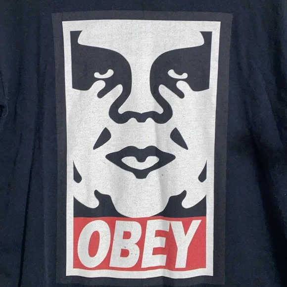 Obey Andre The Giant Shirt - Picture 4 of 5